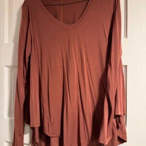 Lululemon long sleeve top terracotta size small